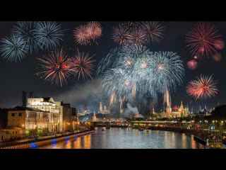 Live moskau feiert seinen 875 geburtstag mit spektakulärem feuerwerk