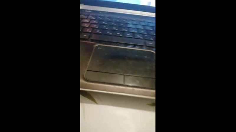 Засунул кирпич в шмоньку похотливой барышне