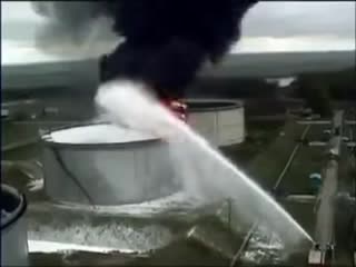 Using foam based fire extinguisher instead of water to control oil based fire