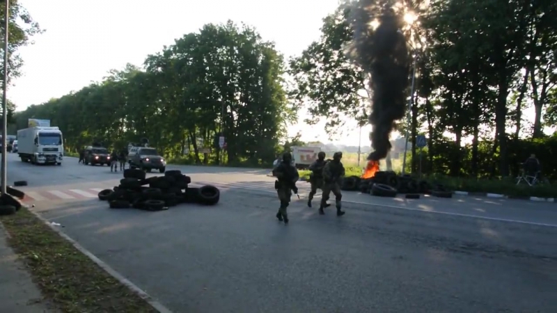 Військові стрий