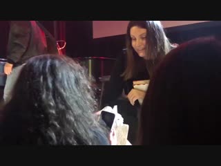 Лана с фанатами (live @ «the ally coalition talent show» at «the town hall»)