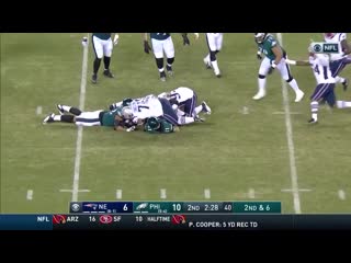 Danny shelton and lawrence guy team up for the turnover