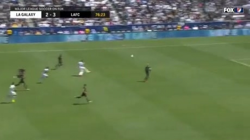Zlatan ibrahimovic crazy first goal for la galaxy