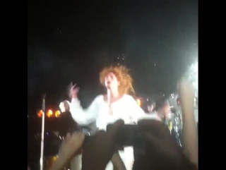 Florence + the machine drumming song (live at théâtres romains de fourvière, lyon, france | )