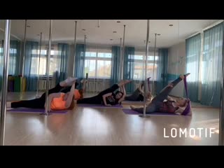 Видео от pole hub poledance/polesport/растяжка/кемерово