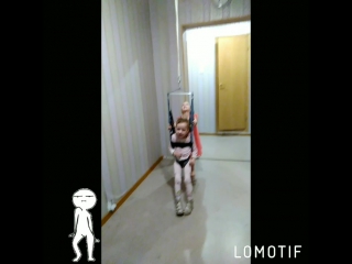 Кристина учит полю ходить🏃