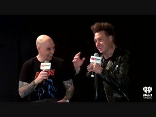 We asked jacoby shaddix of papa roach what his favourite christmas memory was and it's as heartwarming as it is hilarious!
