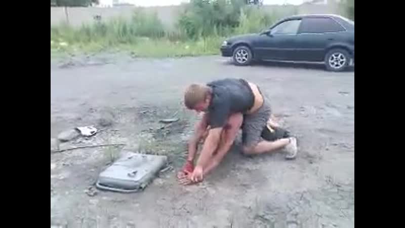Битва чемпионов м1 дальний восток молодые парни круто деруться