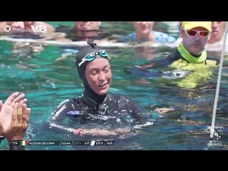 Watch as alessia zecchini of italy glides like an arrow to a new world record 107m cwt