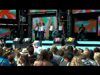 22 07 2007 girls aloud something kinda ooooh @ t4 pop beach