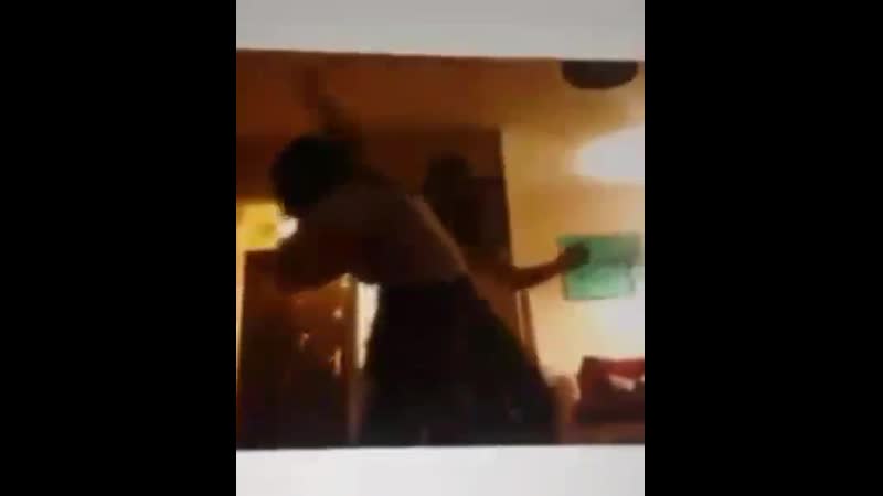 Miray and ipek dance (old video)