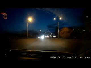 Беспечные мамаши с молодые колясками dash cam compilation car crash compilation mp4