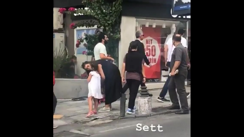 With you özcan on instagram “set bugün كواليس اليوم #istanbullugelin #ozcan (1)