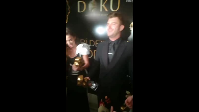 Kıvanç tatlıtuğ ve bensu soral 24 altın objektif ödüllerinden (pt 4)